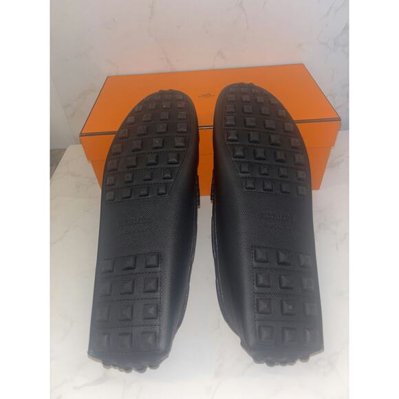 Hermes Men's Loafers in Black - Like New, Size 45 - Picture 2 of 5
